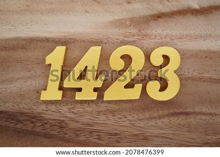 Golden Arabic numerals 1423 on a dark brown to white wood grain background.