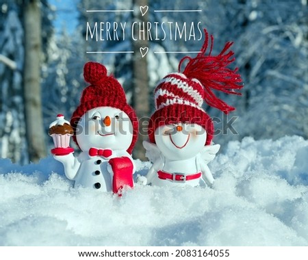 Beautiful Christmas images containing dolls, cats and flowers.