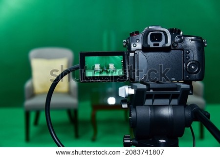 4K camera Recording a TV show