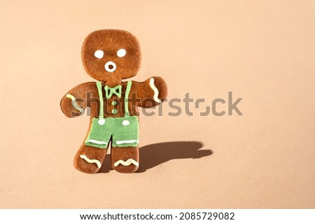 Confused head Gingerbread Man. Christmas Concept.
