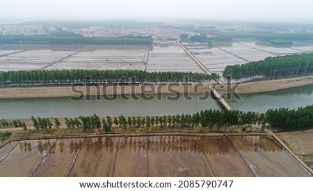 Canal natural scenery in the North China Plain