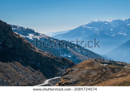Manali Valley through Rohtang Pass