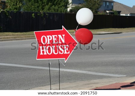 Open house sign with baloons