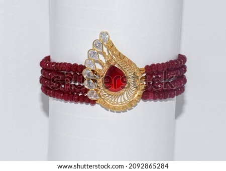 diamond polki gold bangle bracelet for wedding anniversary   Royalty-Free Stock Photo #2092865284