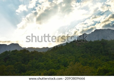 picture of the hills in the evening 
