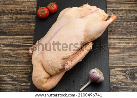 Turkey carcass on natural feeds, chilled