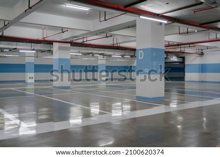 parking lot in shopping mall