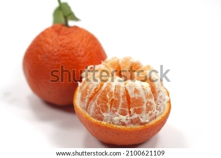 peeled and sectioned mandarin fruit