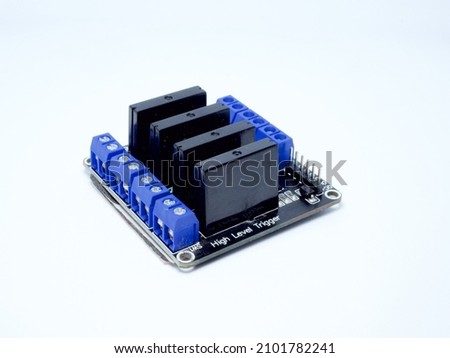 Solid state relay 4 chanel (High level trigger) 