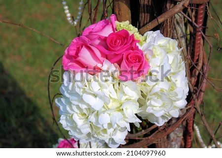 beautiful flower arrangements for an event