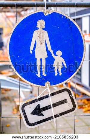 pedestrian sign in germany - photo