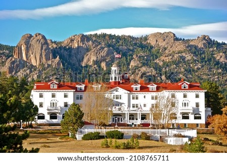 Lumpy Ridge Historic Stanley Hotel  Royalty-Free Stock Photo #2108765711