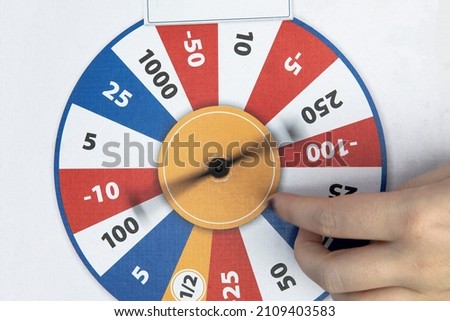 Roulette fortune spinning wheel flat icon casino money games or board game - bankrupt or lucky element. Fortune, wheel for casino, success game roulette top view points
