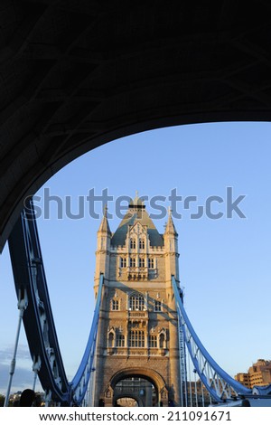 An Image of Tower Bridge