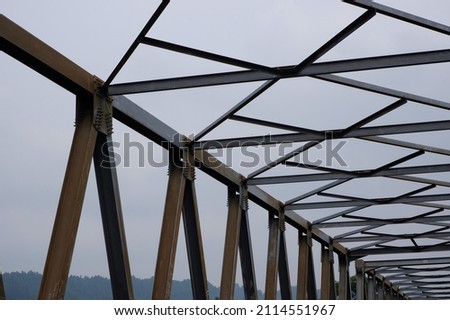 The structure of the iron bridge looks interesting