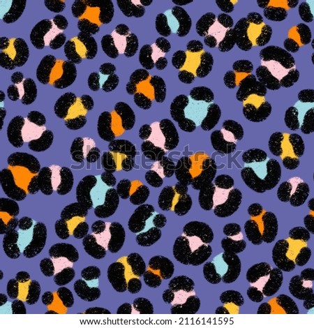 Bright trendy leopard spots, animal skin print, seamless pattern illustration