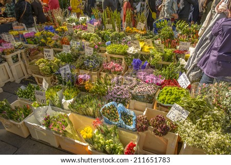 Florist and Fresh flowers at Portobello Market in Notting Hill, London, England