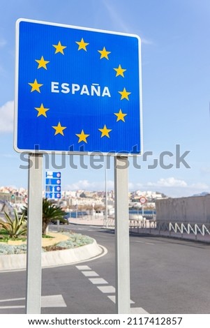 Sign at the border of Spain, European Union, vertical shot
