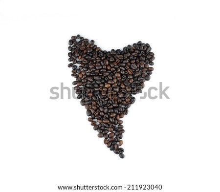 Coffee beans format heart  isolated on white background