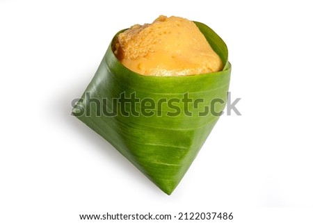 Thai sweet sticky rice isolated on white background. clipping path