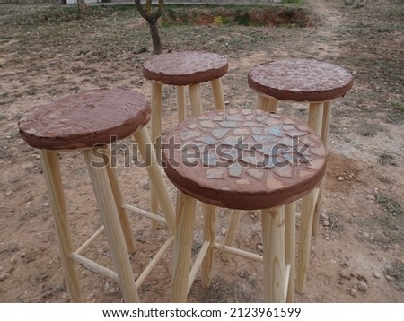 Mosaic Grouting of Wooden Stools