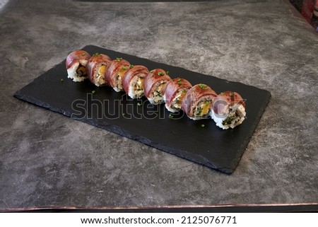 Sushi Set nigiri and sashimi