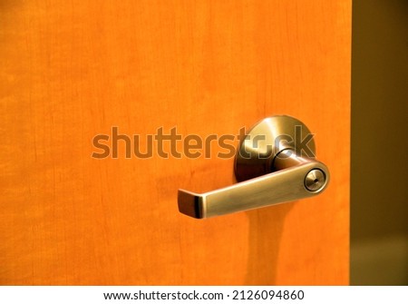 Metal door handle for open bedroom door