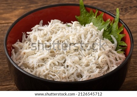 Image shot of shirasu rice
