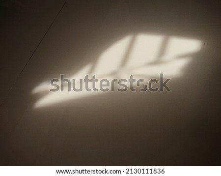 unfocus sun light from window