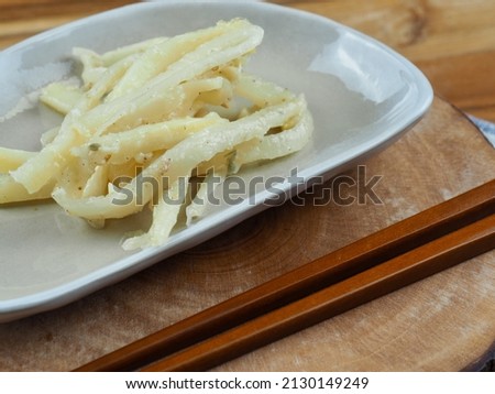  Korean side dishes bellflower root, dorajimuchim