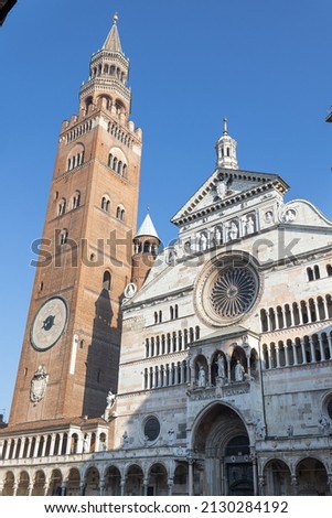 Cathedral of Cremona or Cathedral of Santa Maria Assunta and the Medieval Bell Tower of Cremona known as the Torrazzo, Lombardy, Italy.