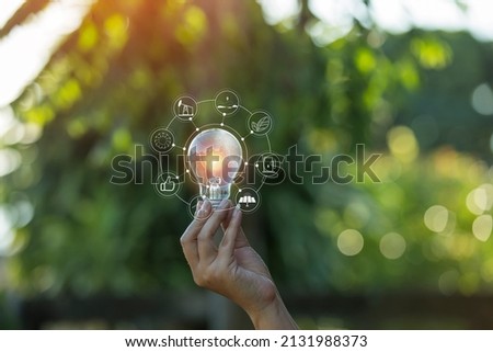 light bulbs green on background