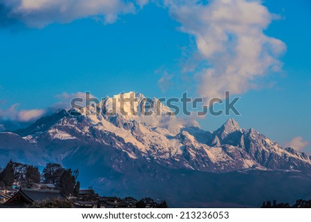 Yulong Snow Mountain in Lijiang