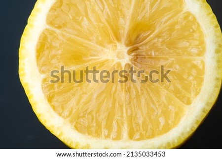 Close-up shot of sliced ​​lemon