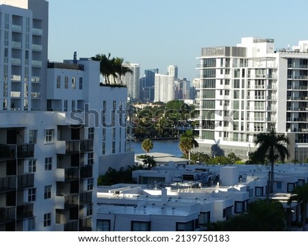 Beautiful pictures of the buildings around the Fort Lauderdale area