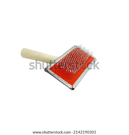 red wood brush for cat fur