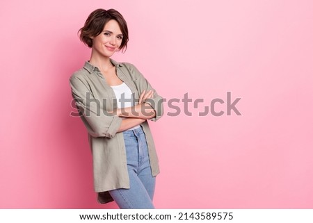 Photo of positive clever lady freelancer stand empty space crossing arms isolated pastel color background