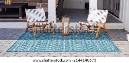 Modern geometric living room area rug.