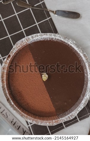 chocolate cake decoration dessert in cafe  background picture 