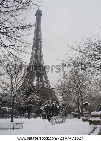 Paris city under the snow 