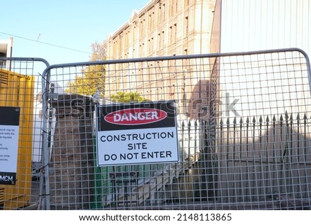 Ganger Sign. Construction sign. Do not enter Sign 