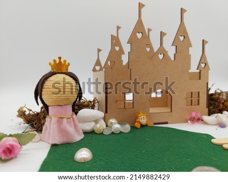pink princess castle sensory toy