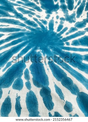 Blue tie-dye t-shirt pattern background image

