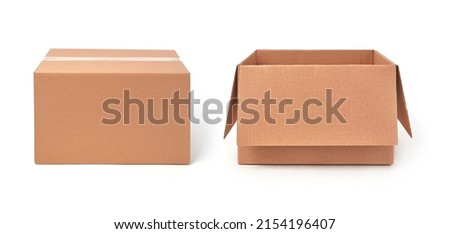 Open and closed cardboard boxes Royalty-Free Stock Photo #2154196407