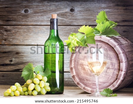 bottle of vine on  wooden background