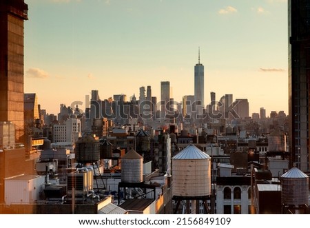 Downtown Manhattan cityscape with water towers