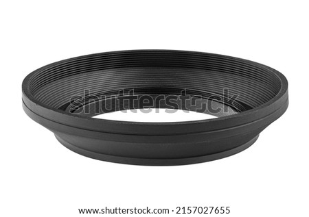 Wide Angle Rubber Lens Hood. Specialist Low Narrow Profile Collapsible Lens Hood for Short Focal Length Wide Angle Lenses 35mm or Less. Shallow Profile Screw on Rubber Lens Hood Clipping Path in JPEG
