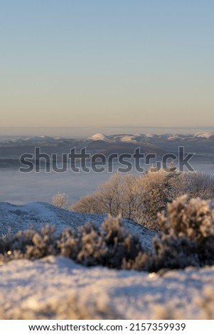 a photo of snowy mountains