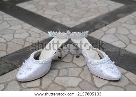 beautiful white bride shoes or sandals