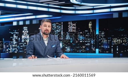 Beginning Evening News TV Program: Anchor Presenter Reporting on Business, Economy, Science, Politics. Television Cable Channel Anchorman Talks. Broadcast Network Newsroom Studio.